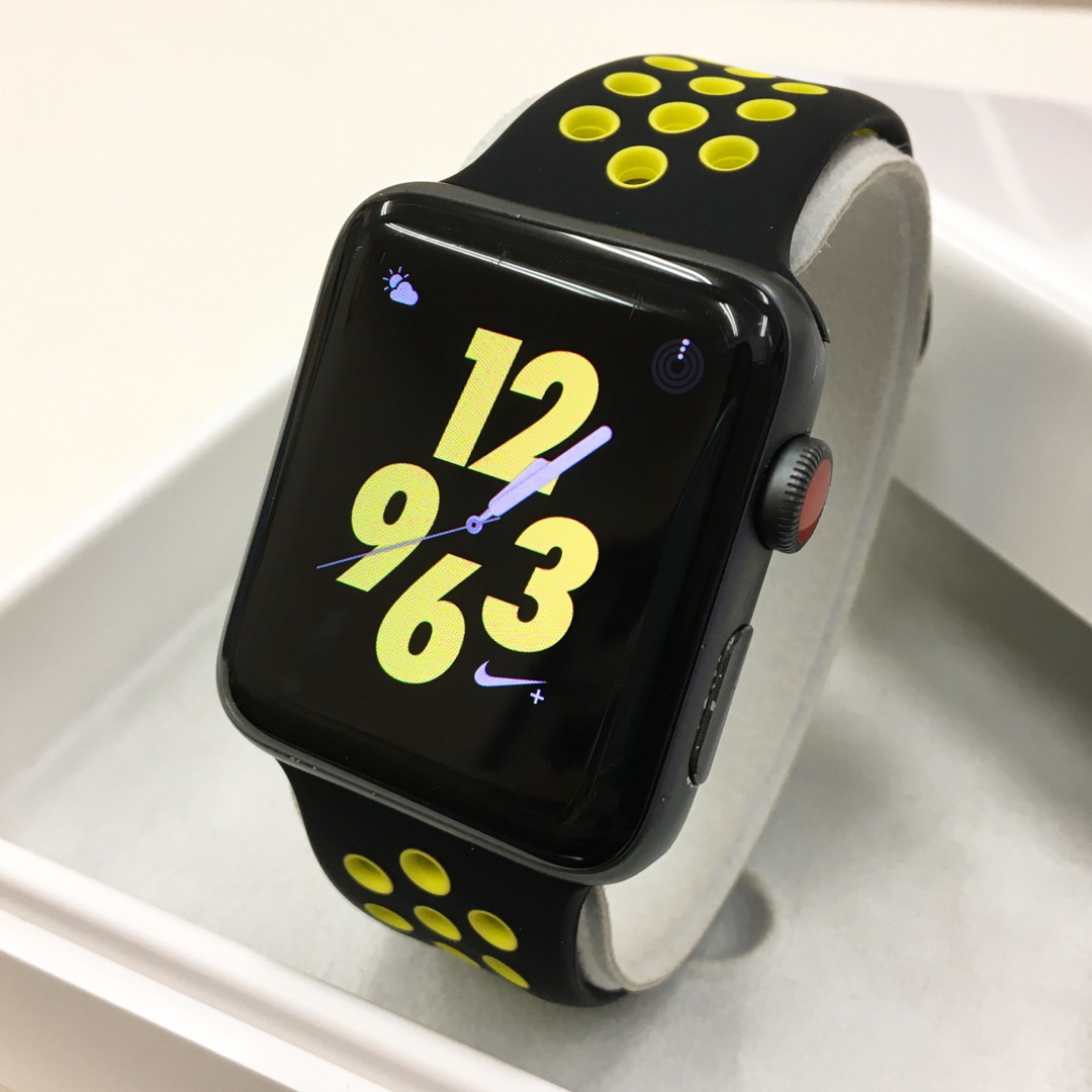 apple watch seriese3 42mm GPS ナイキモデル本日中に入金手続きします