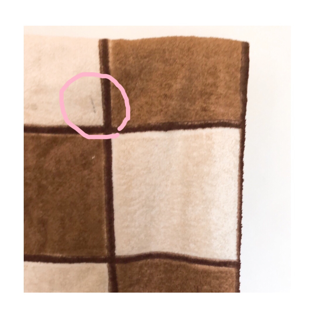 格子柄(brown×white) 起毛ラグ　秋・冬 インテリア/住まい/日用品のラグ/カーペット/マット(カーペット)の商品写真