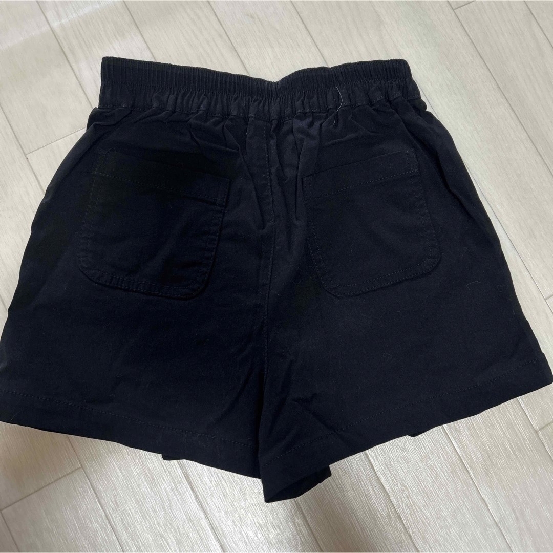 sue ショートパンツ　キュロット　ボトムス　黒　カッコイイ　可愛い キッズ/ベビー/マタニティのキッズ服女の子用(90cm~)(パンツ/スパッツ)の商品写真