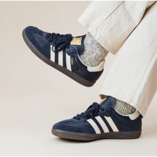 新品 未使用品　adidas samba og ネイビー