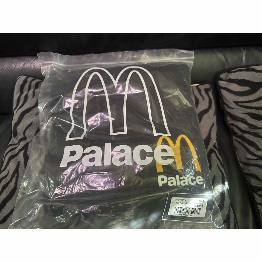 PALACE McDONALD'S LOGO HOOD BLACK メンズのトップス(パーカー)の商品写真