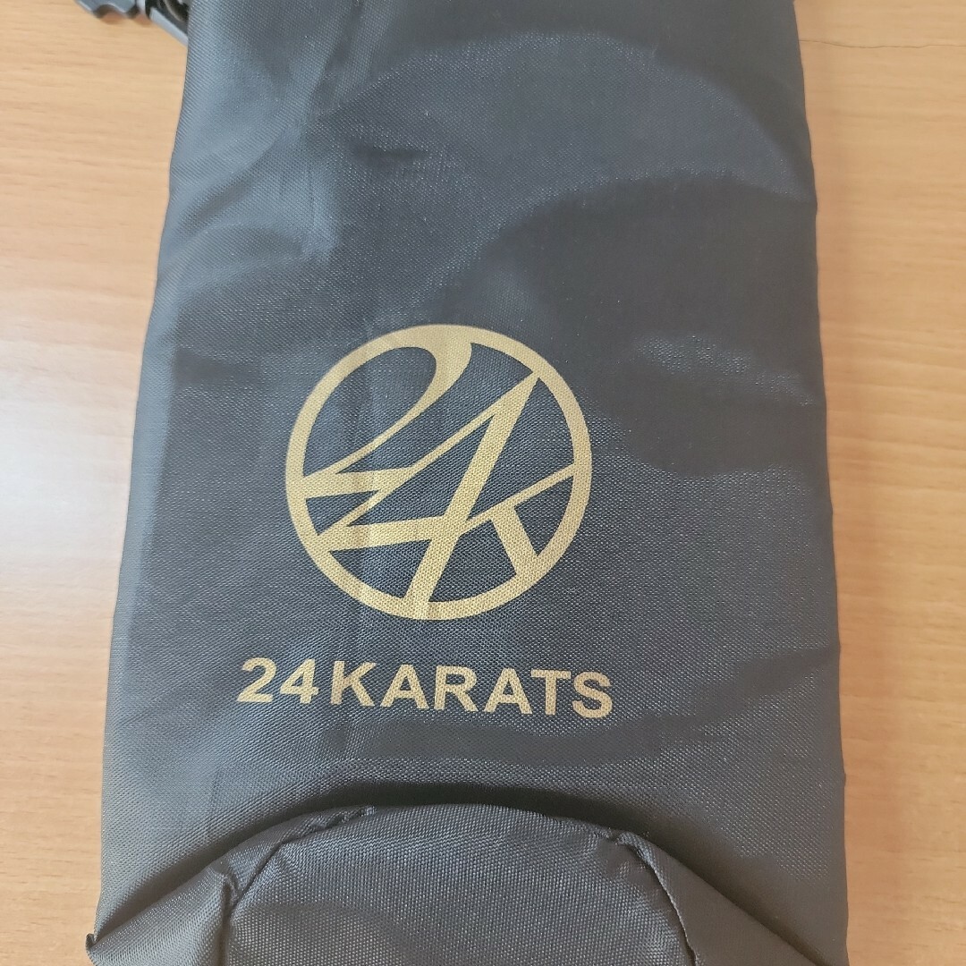 24karats(トゥエンティーフォーカラッツ)の24KARATS　ペットボトルホルダー　BLACK　美品 インテリア/住まい/日用品のインテリア/住まい/日用品 その他(その他)の商品写真