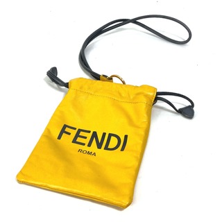 フェンディ(FENDI)のフェンディ FENDI フォンホルダー フォンポーチ ロゴ 7AR898 ネックストラップ付き ポーチ レザー イエロー(ポーチ)