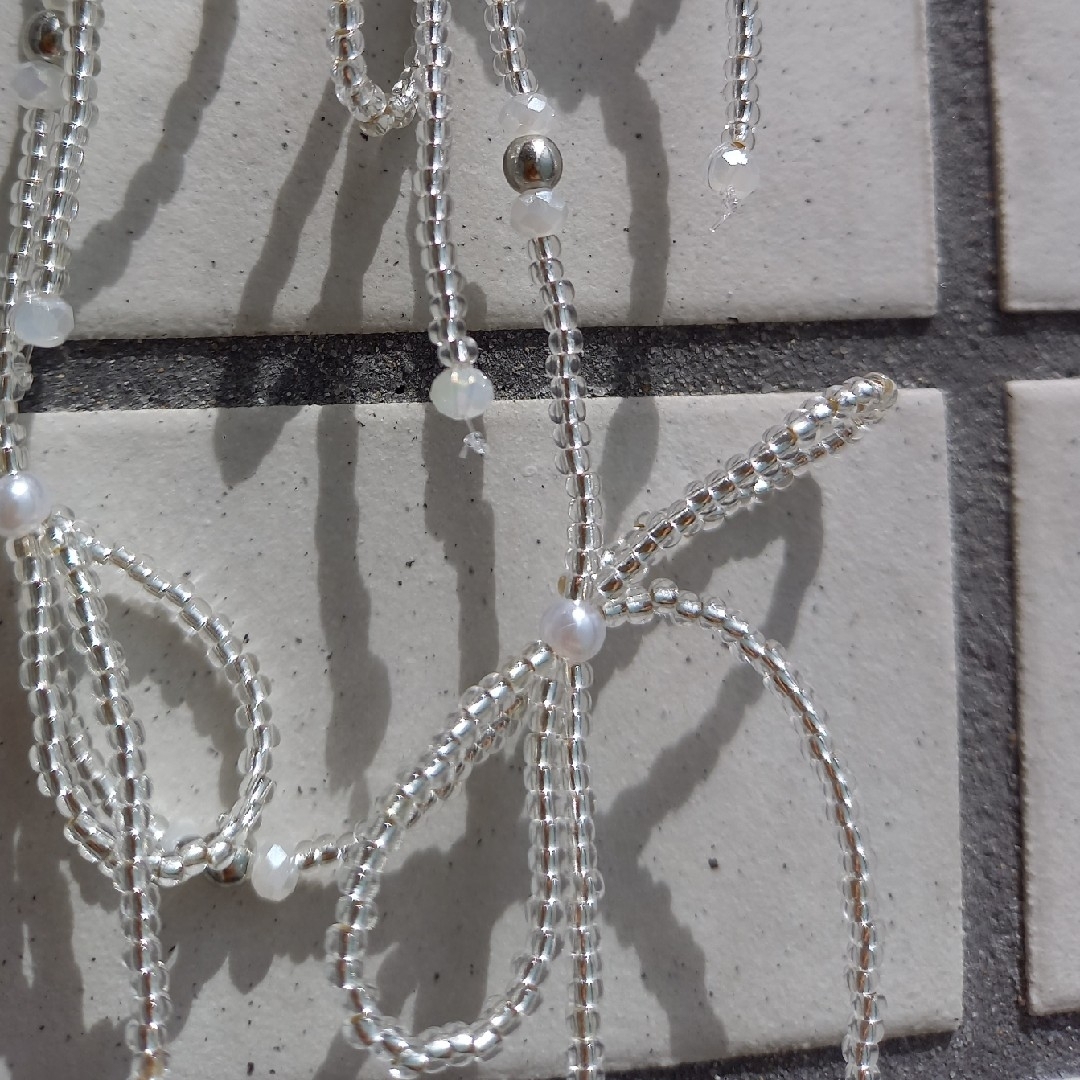 hand made beads necklace ribbon×silver ハンドメイドのアクセサリー(ネックレス)の商品写真