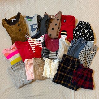 ベビーギャップ(babyGAP)の子供服　まとめ売り　女の子　秋服　冬服　25点　100  ※2.3枚目追加服あり(Tシャツ/カットソー)