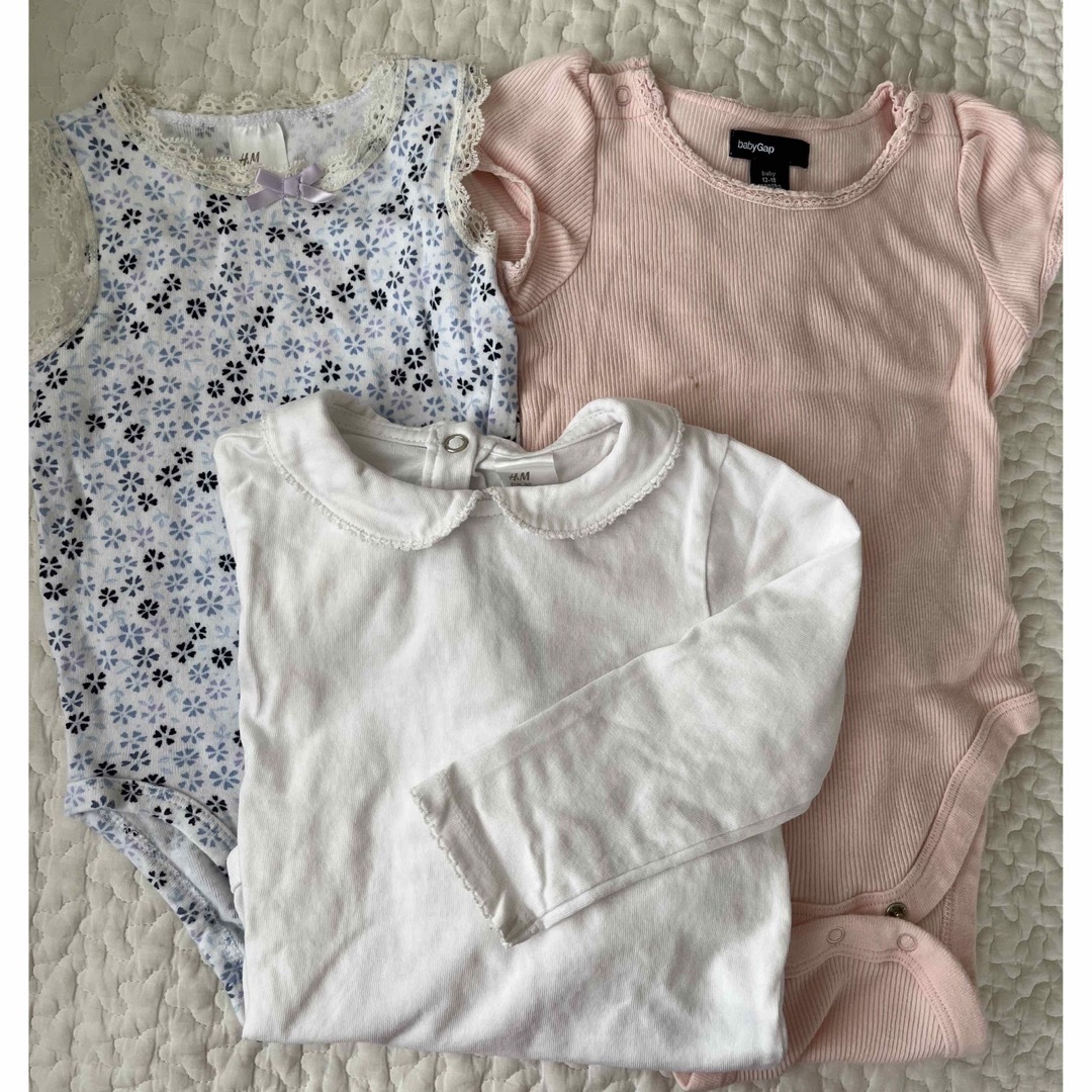 babyGAP(ベビーギャップ)のベビー　ロンパース　肌着　まとめ売り　女の子 キッズ/ベビー/マタニティのベビー服(~85cm)(肌着/下着)の商品写真