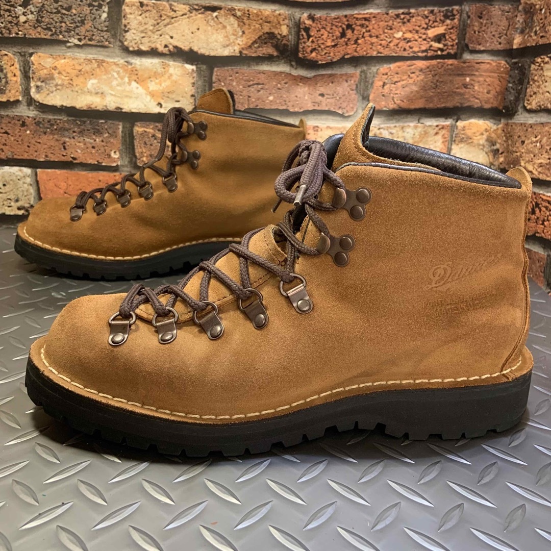 Danner   Danner マウンテンライト  US8.5EE Hの通販 by