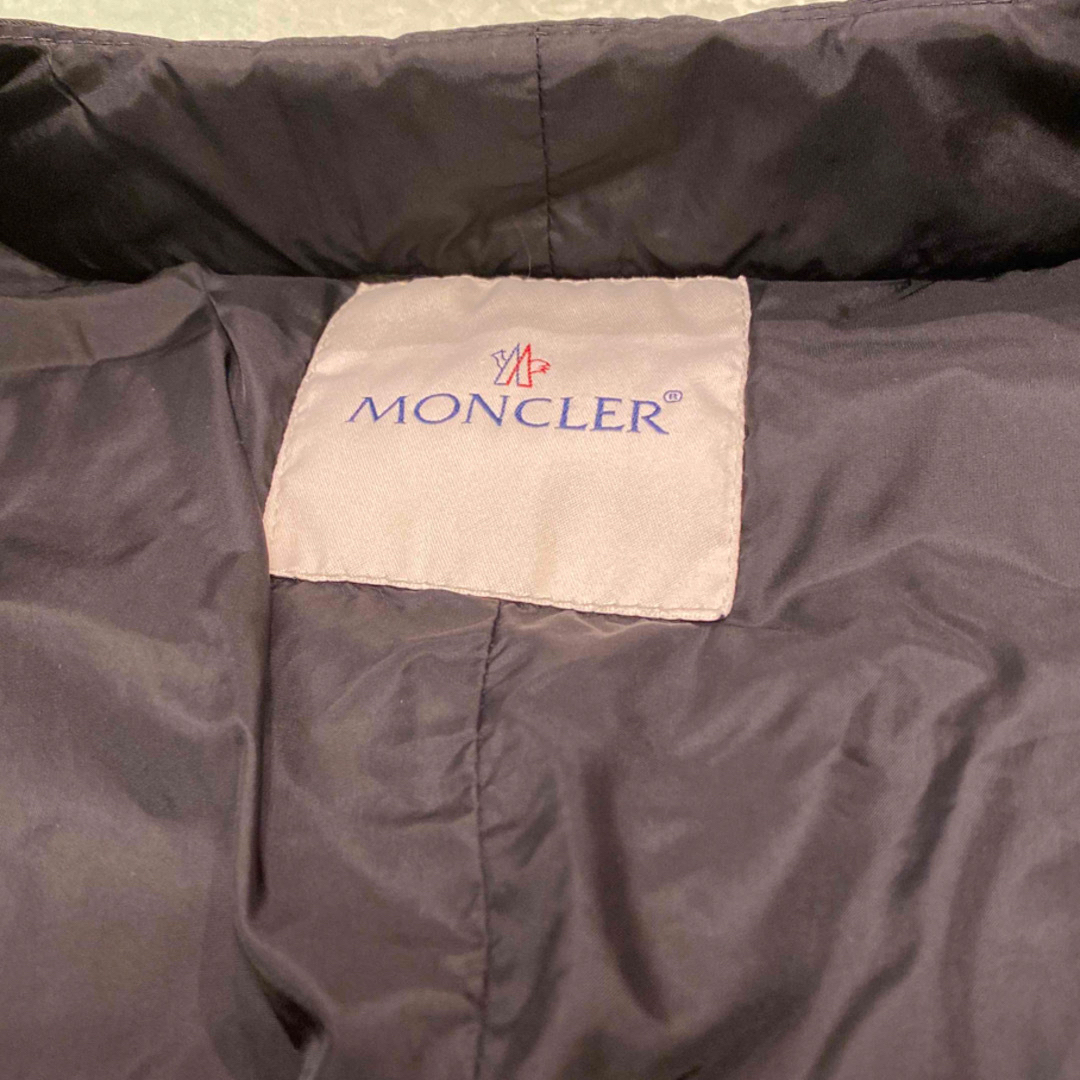 MONCLER(モンクレール)の美品♡【MONCLER】ノーカラーダウンジャケット レディースのジャケット/アウター(ダウンジャケット)の商品写真