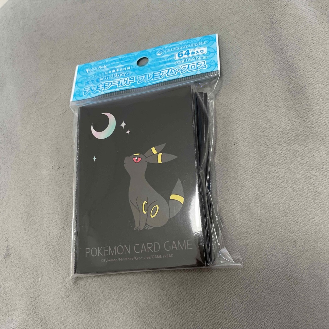 ポケモン(ポケモン)の月明かりとブラッキーのデッキシールド エンタメ/ホビーのトレーディングカード(カードサプライ/アクセサリ)の商品写真