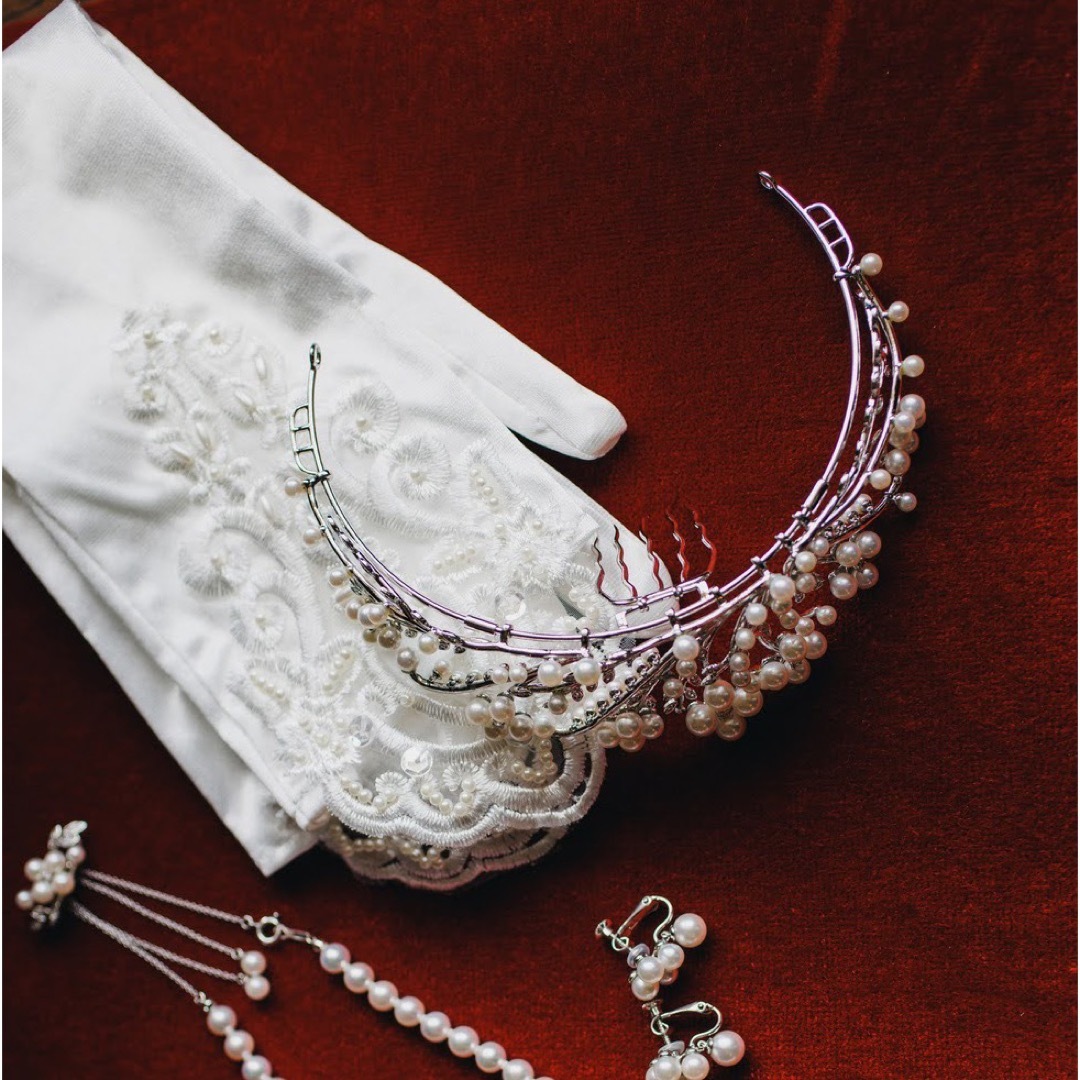 ホワイト　ウェディンググローブ　結婚式　 レディースのフォーマル/ドレス(その他)の商品写真