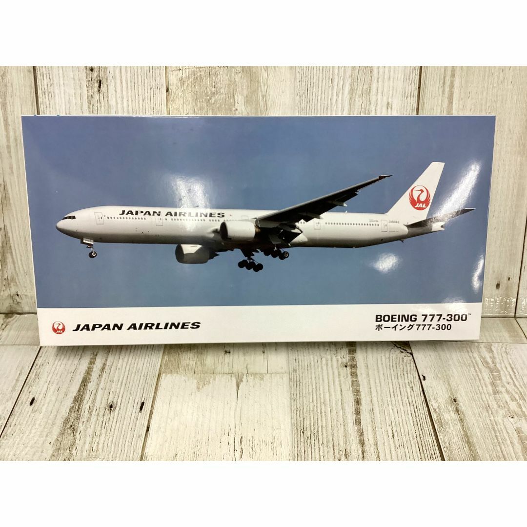 はせがわ(ハセガワ)の日本航空 B777-300 新ロゴ プラモデル エンタメ/ホビーのおもちゃ/ぬいぐるみ(模型/プラモデル)の商品写真