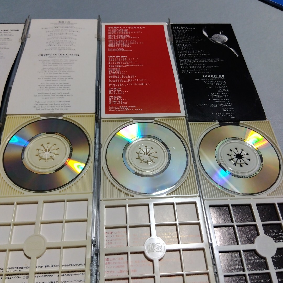 布袋寅泰CDシングル 5枚セット エンタメ/ホビーのCD(ポップス/ロック(邦楽))の商品写真