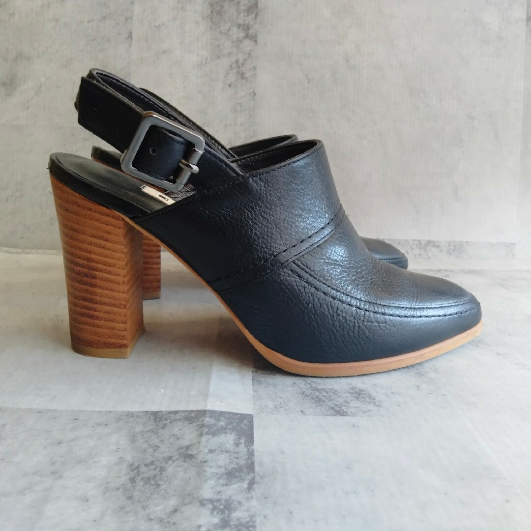 DIANA(ダイアナ)の【美品】 DIANA ダイアナ サンダル ヒール 23.5 レザー ブラック レディースの靴/シューズ(サンダル)の商品写真