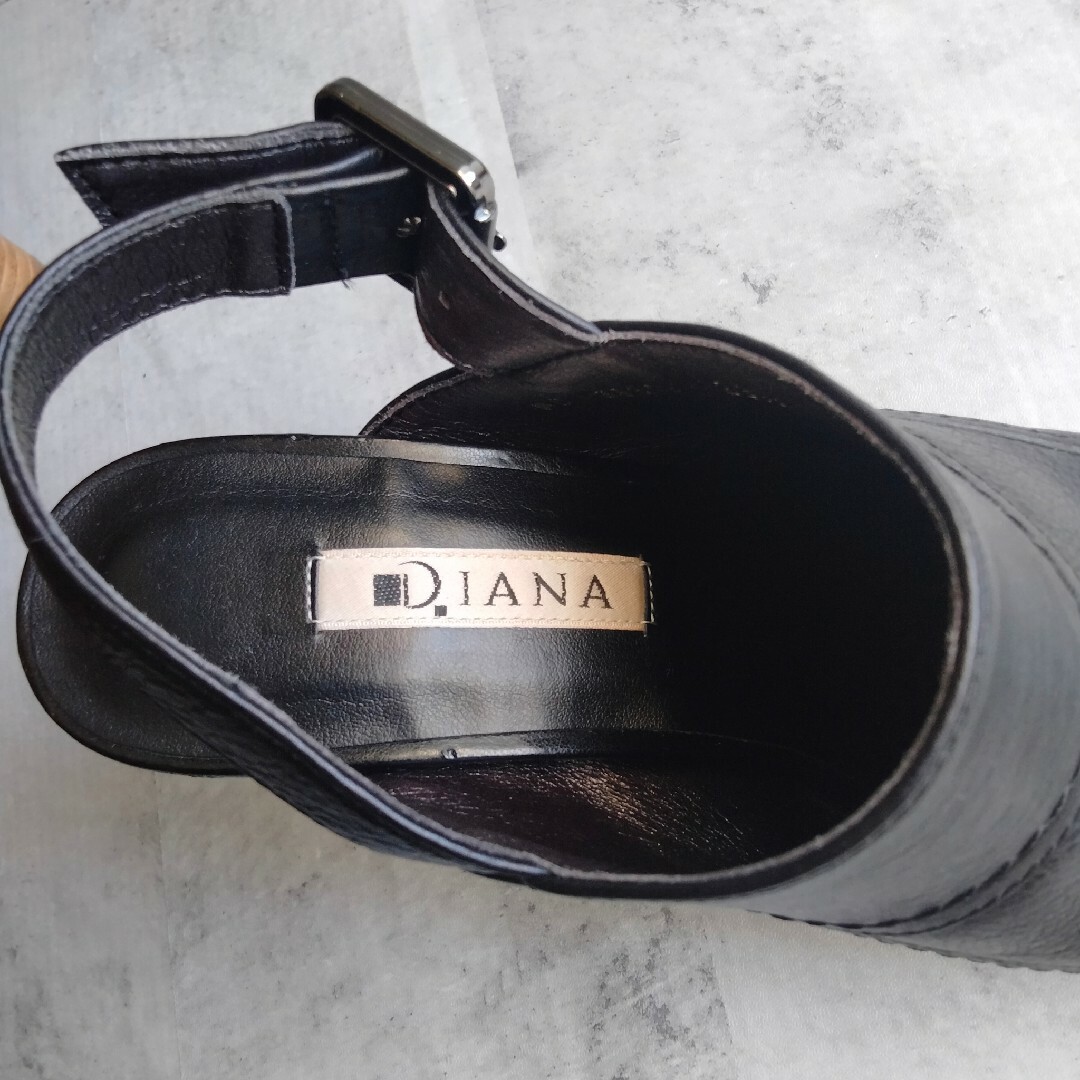 DIANA(ダイアナ)の【美品】 DIANA ダイアナ サンダル ヒール 23.5 レザー ブラック レディースの靴/シューズ(サンダル)の商品写真