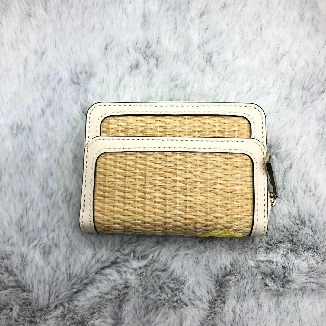 ⭐KateSpade⭐ケイトスペード⭐新品 二つ折り財布 パイナップル ⭐KateSpade⭐ケイトスペード⭐新品 二つ折り財布 パイナップル