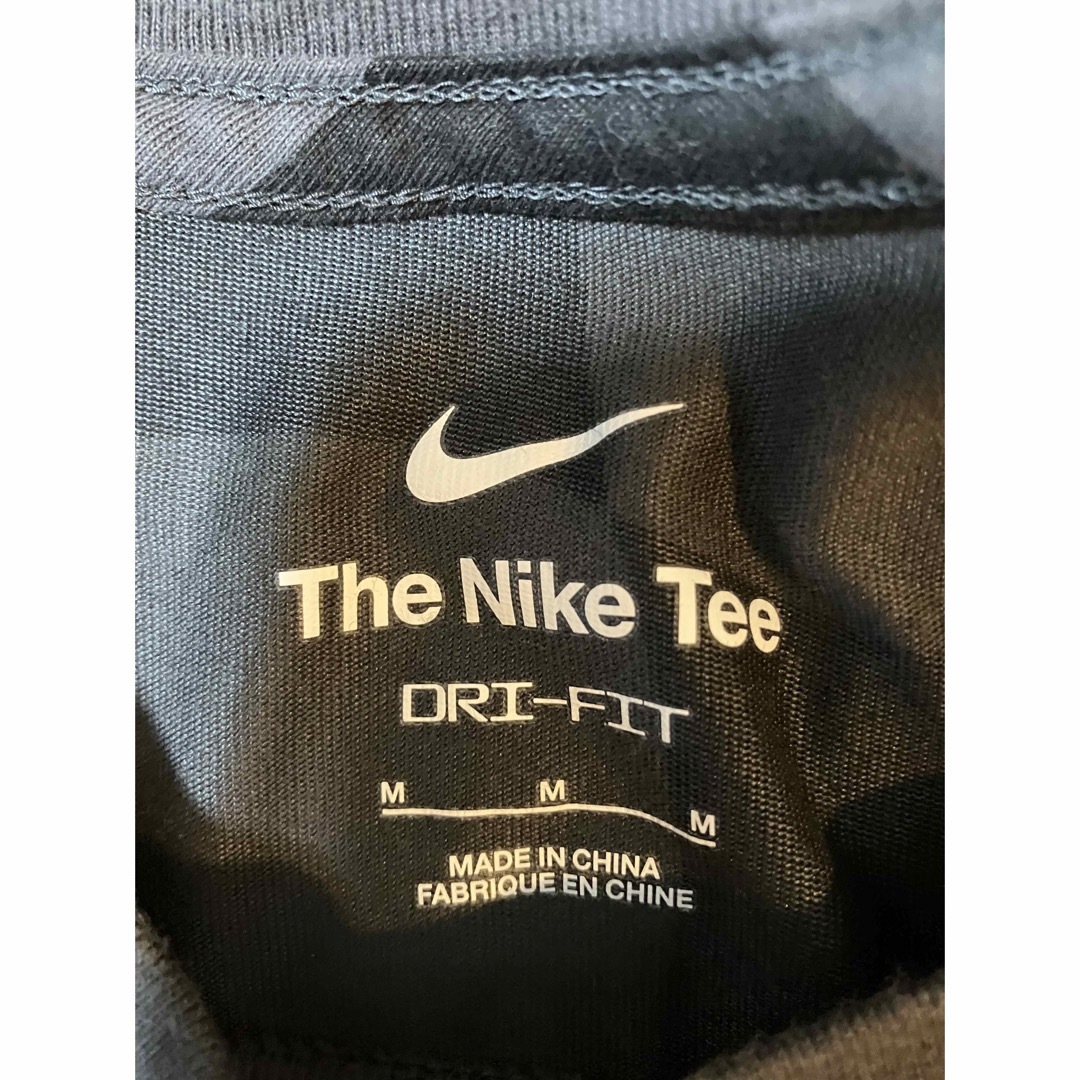 NIKE(ナイキ)のNIKEティーシャツ値下げ！！ メンズのトップス(Tシャツ/カットソー(半袖/袖なし))の商品写真