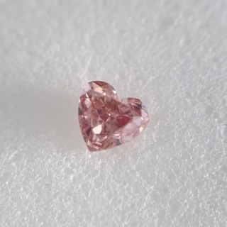 0.110ct VS-2 天然ピンクダイヤFANCY INTENSE PINKの通販 by 111's ...