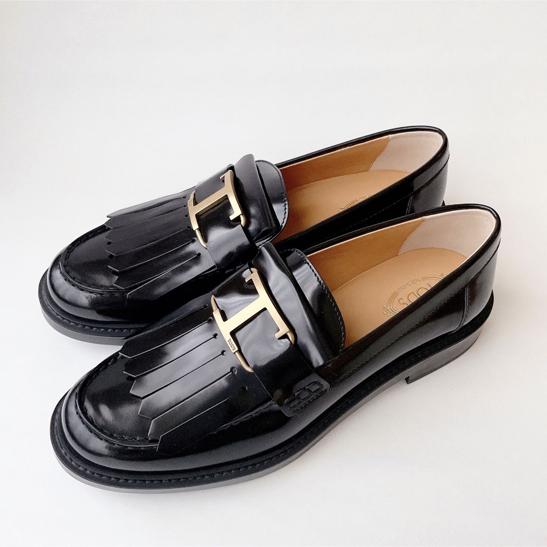 トッズ TOD´S ローファー 革靴 Tタイムレス スクエアトゥ 黒 ブラック-