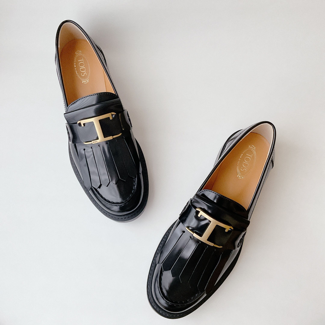 TOD'S(トッズ)の【未使用】T タイムレスレザーローファー◇38.5 TOD’Sトッズ25.5cm レディースの靴/シューズ(ローファー/革靴)の商品写真