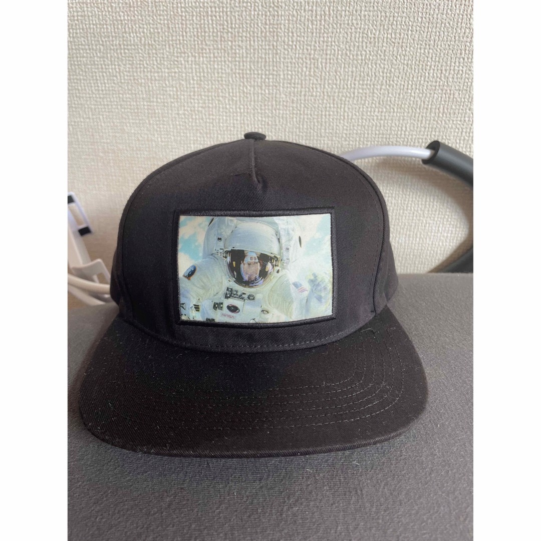 Supreme 16FW Astronaut Hologram 5-Panel