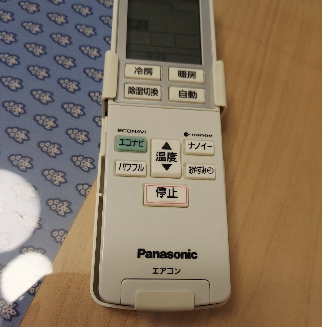 Panasonic(パナソニック)のPanasonicエアコンのリモコン スマホ/家電/カメラの冷暖房/空調(エアコン)の商品写真