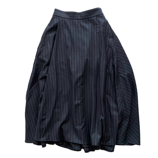 エイトン(ATON)のATON エイトン stretch saxony  big tuck skirt(ロングスカート)