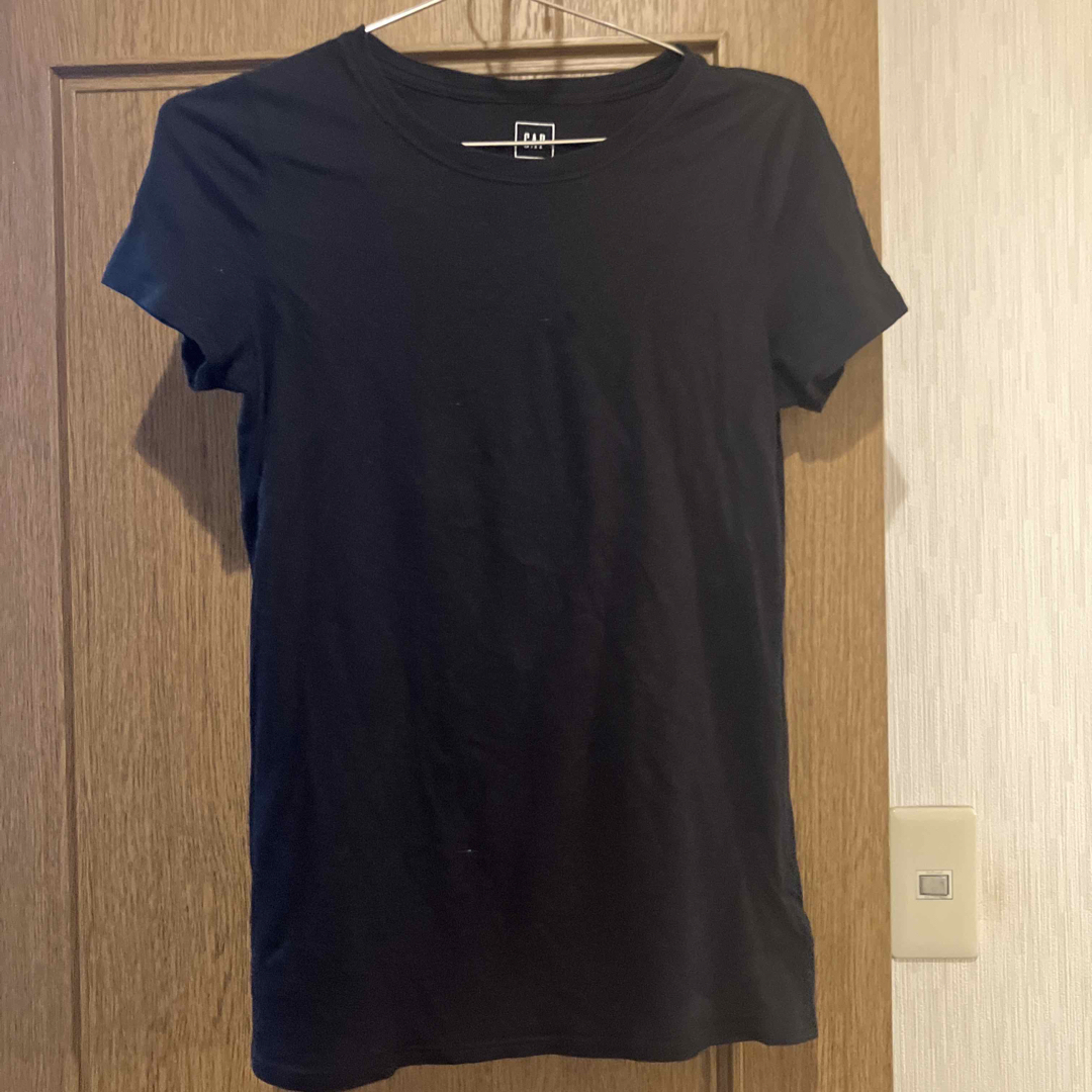 GAP(ギャップ)のGAP 黒Tシャツ レディースのトップス(Tシャツ(半袖/袖なし))の商品写真