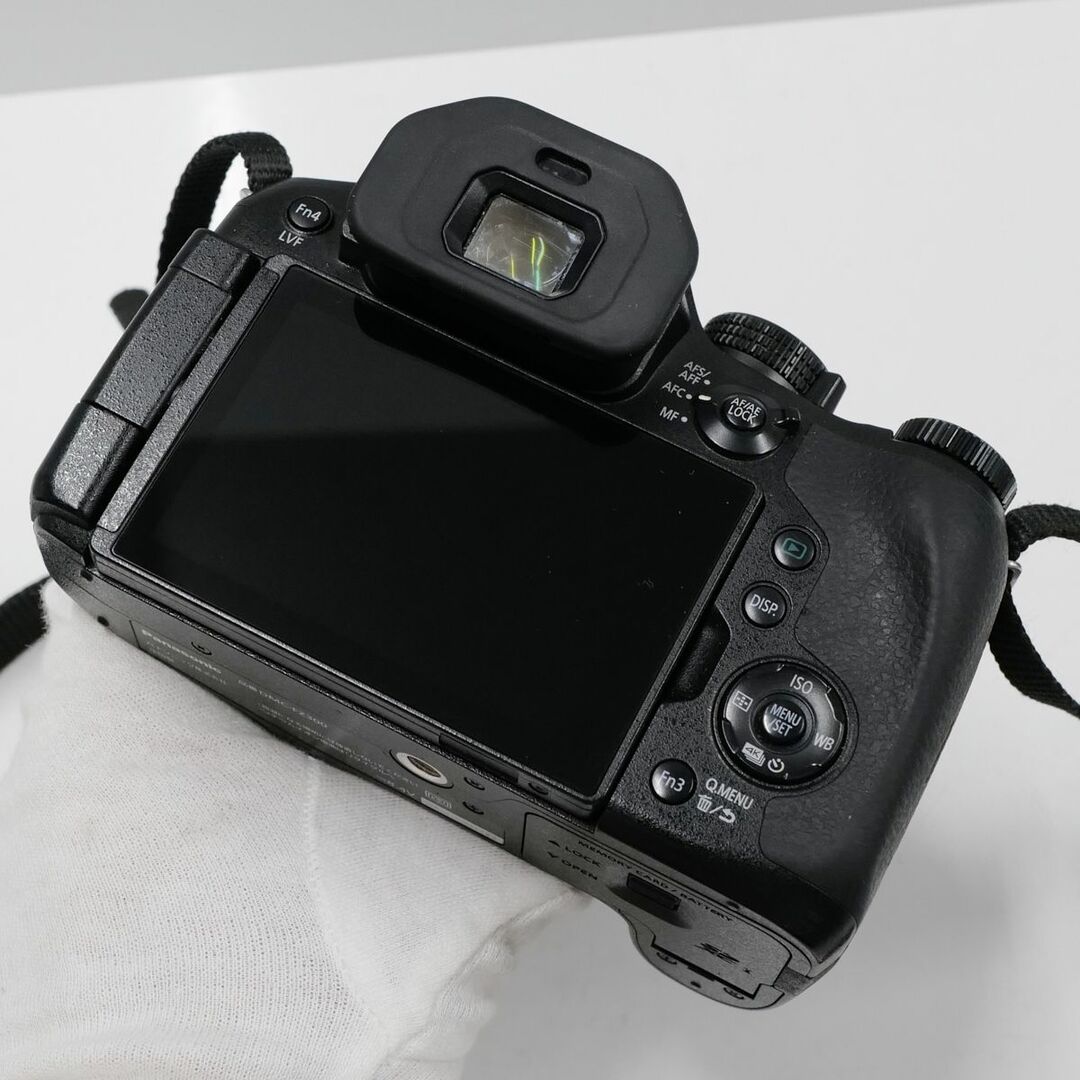 Panasonic(パナソニック)のPanasonic LUMIX DMC-FZ300 USED美品 デジタルカメラ 本体＋バッテリー F2.8 光学24倍ズーム 4K 完動品 中古 CP4023 スマホ/家電/カメラのカメラ(コンパクトデジタルカメラ)の商品写真