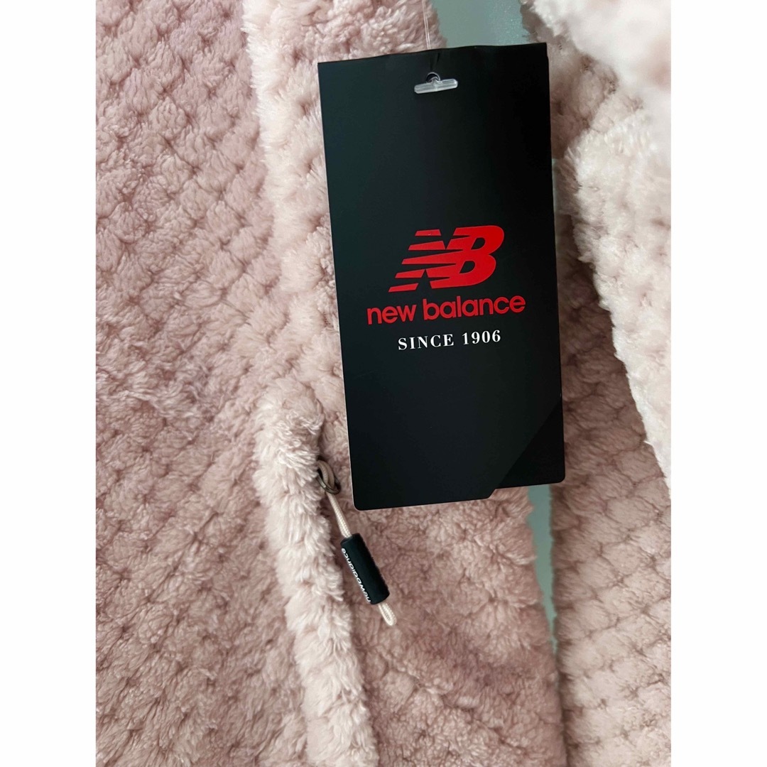 New Balance(ニューバランス)の新品　New Balance パーカー レディースのジャケット/アウター(その他)の商品写真