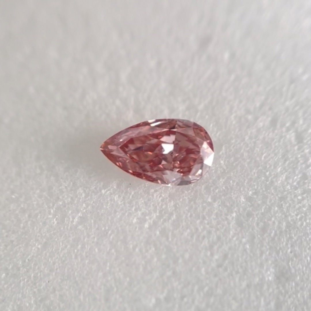 0.113ct VS-1 天然ピンクダイヤ FANCY INTENSE PINK