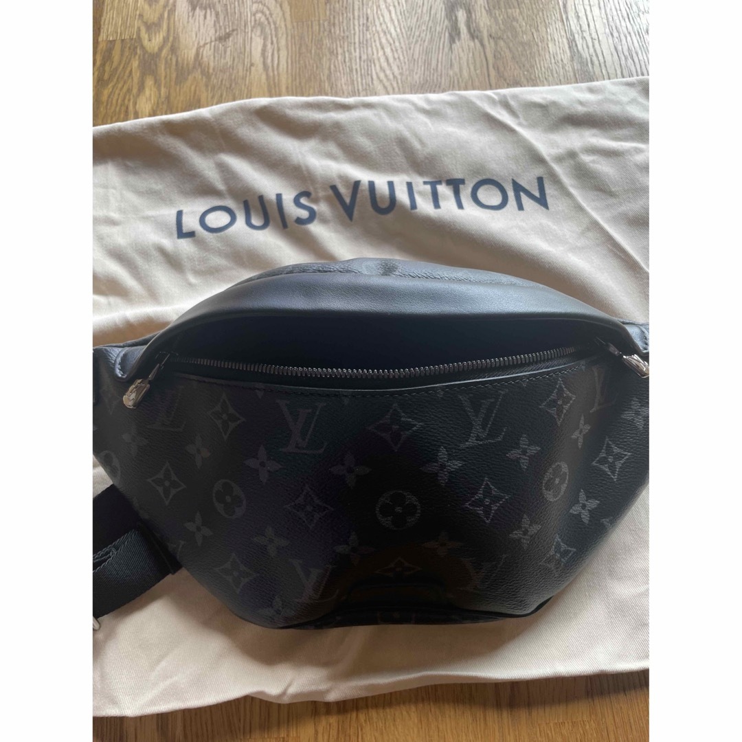 LOUIS VUITTON(ルイヴィトン)のルイヴィトン　ボディーバッグ　ディスカバリーバムバッグPM メンズのバッグ(ボディーバッグ)の商品写真