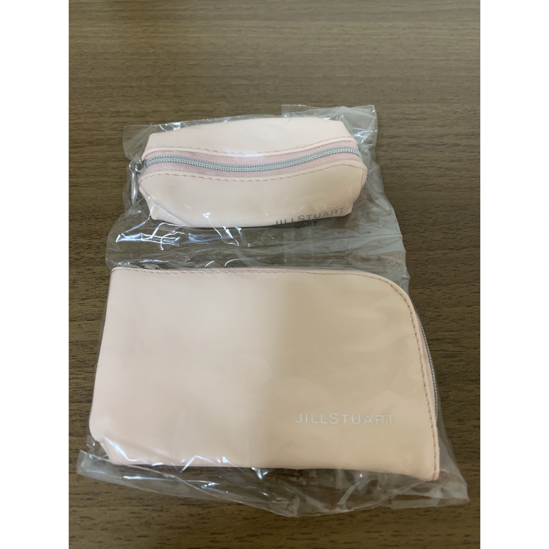 JILLSTUART(ジルスチュアート)の【新品・未開封】ジル・スチュアート ミニポーチ レディースのファッション小物(ポーチ)の商品写真