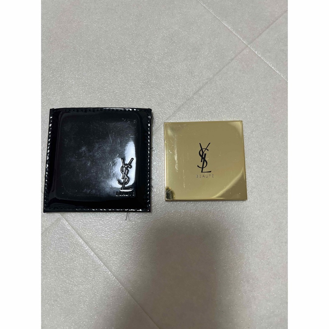 Yves Saint Laurent(イヴサンローラン)のYSL 鏡　イヴ・サンローラン レディースのファッション小物(ミラー)の商品写真