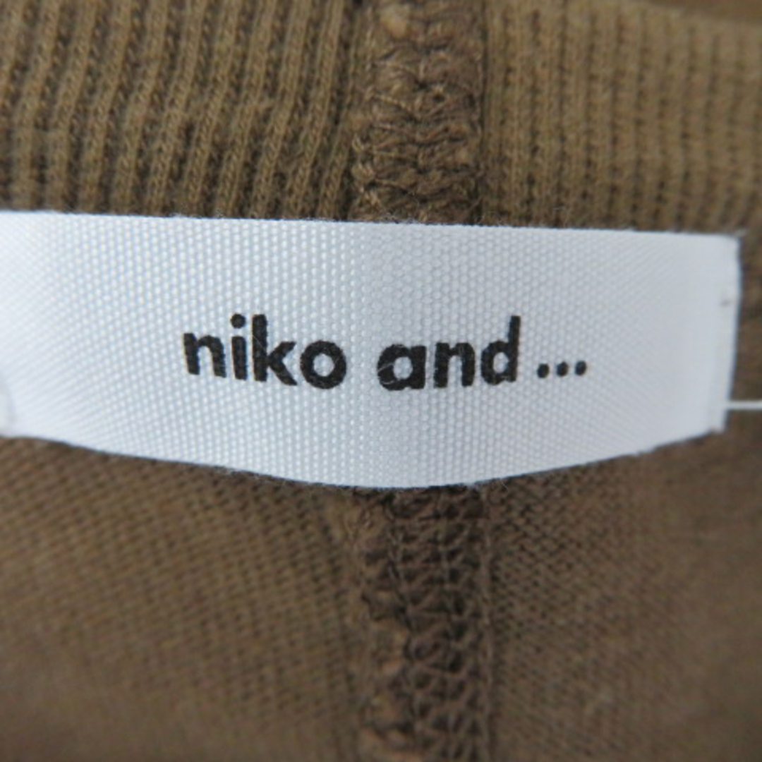 niko and...(ニコアンド)のニコアンド カットソー 長袖 ラウンドネック 無地 オーバーサイズ 3 ブラウン メンズのトップス(Tシャツ/カットソー(七分/長袖))の商品写真