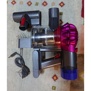 ダイソン(Dyson)のダイソン　v７　掃除機(掃除機)