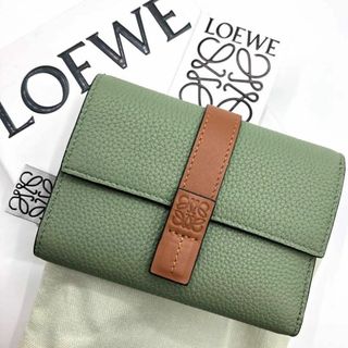 未使用級 現行✨ ロエベ 三つ折り財布 バーティカルウォレット ローズ