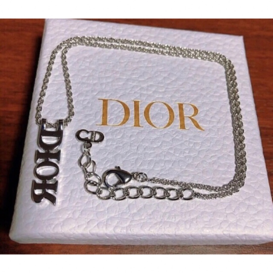 Christian Dior(クリスチャンディオール)の専用   Dior ピアス2点+ネックレス2点の合計4点 レディースのアクセサリー(ピアス)の商品写真