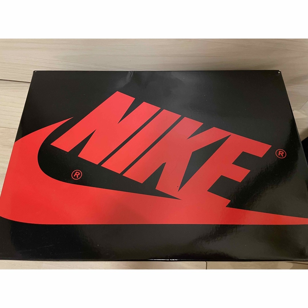 NIKE(ナイキ)の新品未使用　NIKE AIR JORDAN 1 RETRO HIGH OG  メンズの靴/シューズ(スニーカー)の商品写真