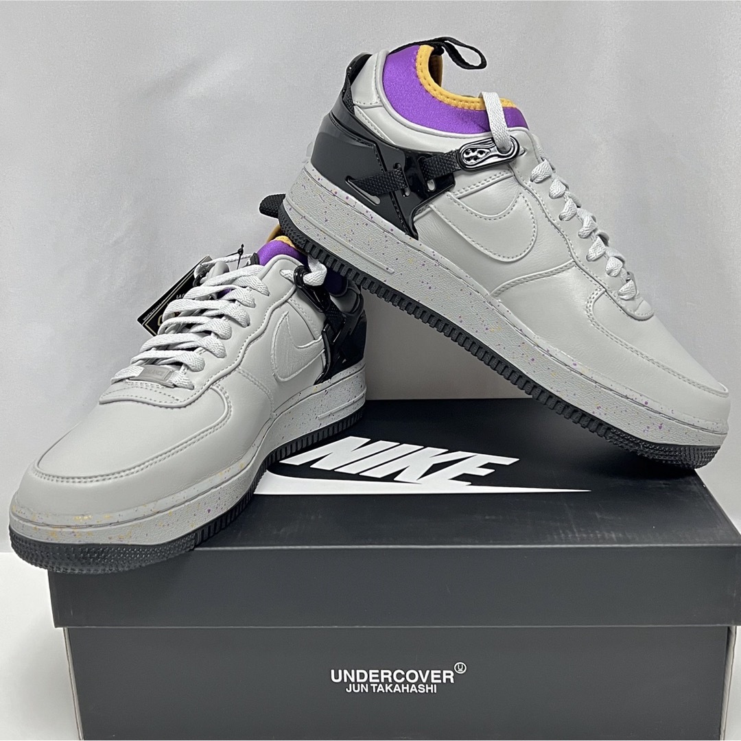 UNDERCOVER(アンダーカバー)の28cm NIKE アンダーカバー フォース FORCE ゴアテックス グレー メンズの靴/シューズ(スニーカー)の商品写真