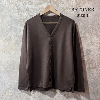 バトナー(BATONER)のBATONER バトナー Ｖネック リネン カーディガン(カーディガン)