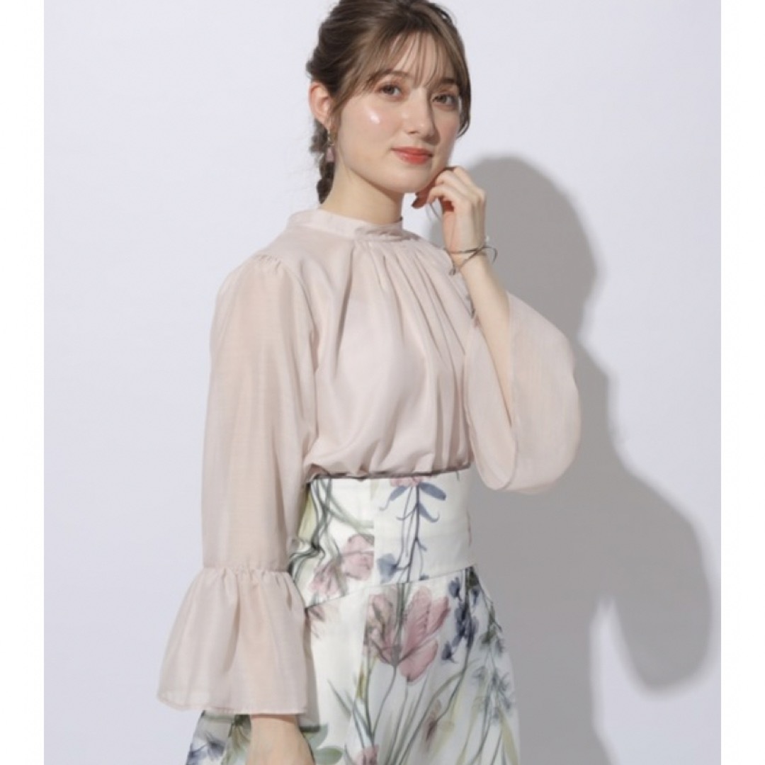 Apuweiser-riche - 新品❣️前後2wayベルスリーブブラウス パール