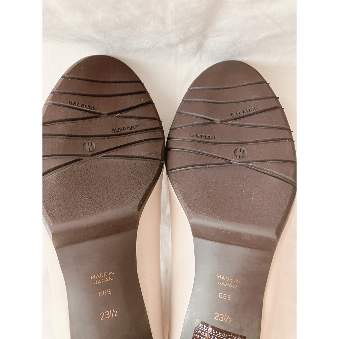 美品　LUPUY ベージュ　リュピィ　パンプス　23.5cm レディースの靴/シューズ(ハイヒール/パンプス)の商品写真