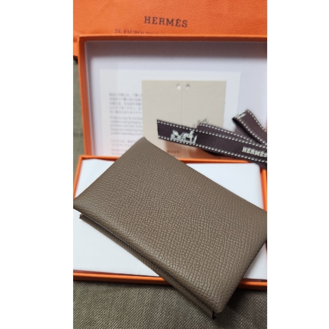 HERMES エルメス カルヴィ エトゥープ