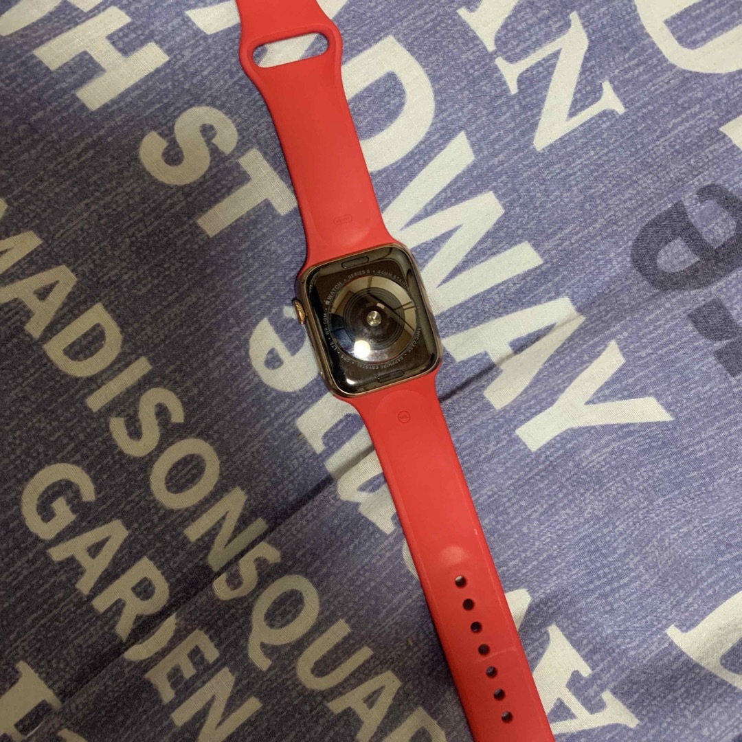Apple Watch - Apple Watch series5 44ミリGPSセルラーモデルゴールド