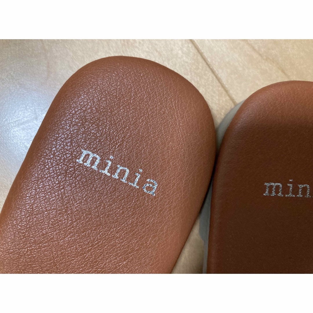 minia(ミニア)のミニア　サムカバートングサンダル　22.5 ブラウン レディースの靴/シューズ(サンダル)の商品写真