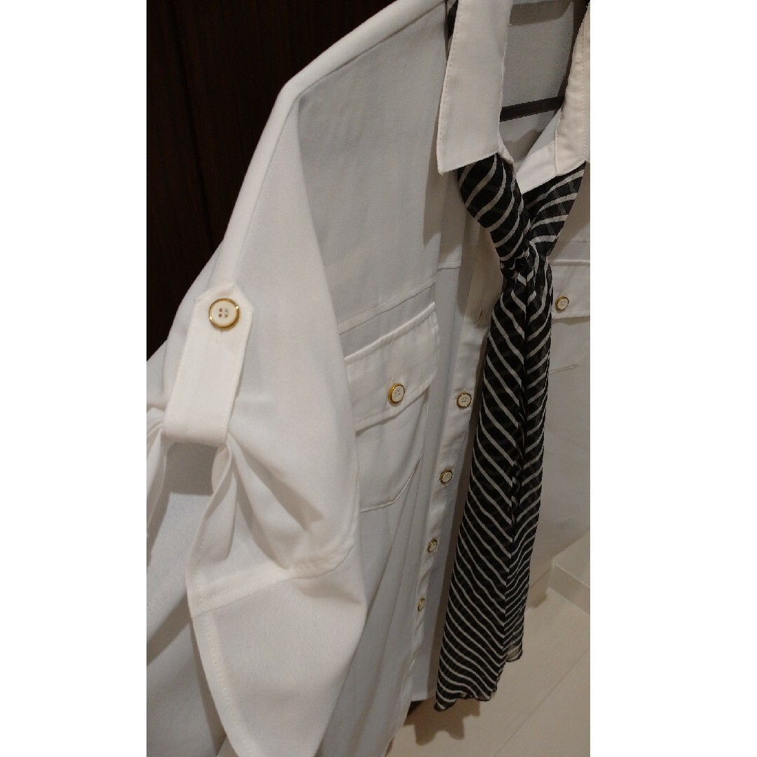 CECIL McBEE(セシルマクビー)の半袖トップス レディースのトップス(シャツ/ブラウス(半袖/袖なし))の商品写真
