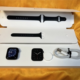 アップルウォッチ(Apple Watch)のApple Watch SE 40mm Space Gray Aluminum(その他)