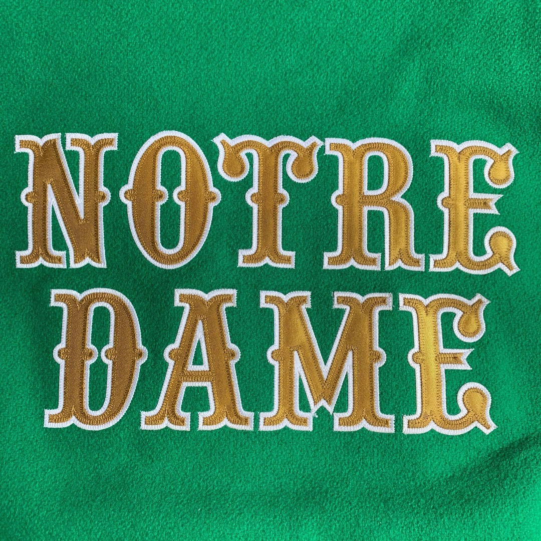 Notre Dame“Fighting Irish“ ヴィンテージ スタジャン - スタジャン