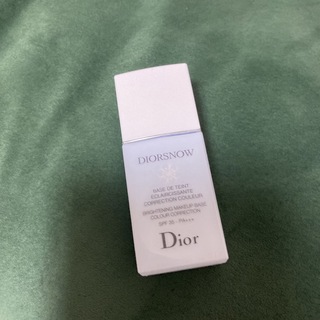 ディオール(Dior)のdior スノー メイクアップ ベース ブルー (化粧下地)