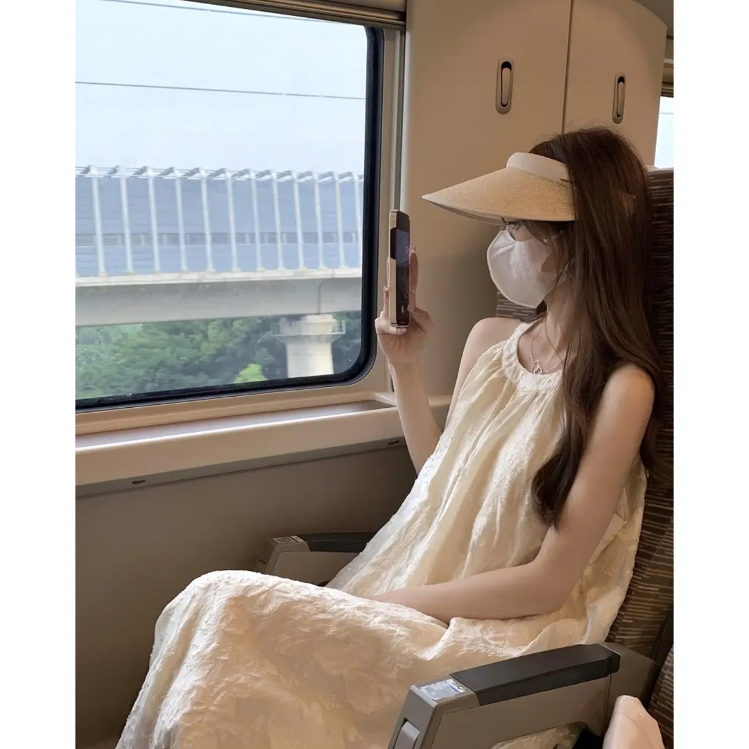 小澤美里さん着用　ワンピース レディースのワンピース(ロングワンピース/マキシワンピース)の商品写真